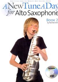Alto Saxophone [With CD]