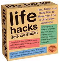 Life Hacks 2019 Calendar
